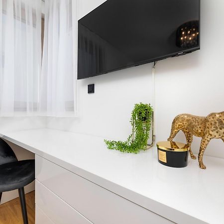 Villa Njivice Apartman Marina Экстерьер фото
